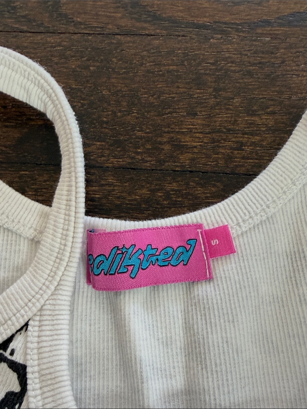 Edikted Womens Black & White Graphic Face Tank Top Size Small - Picture 3 of 5
